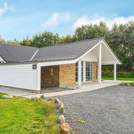 Nyaraló 6 Person In Ansager